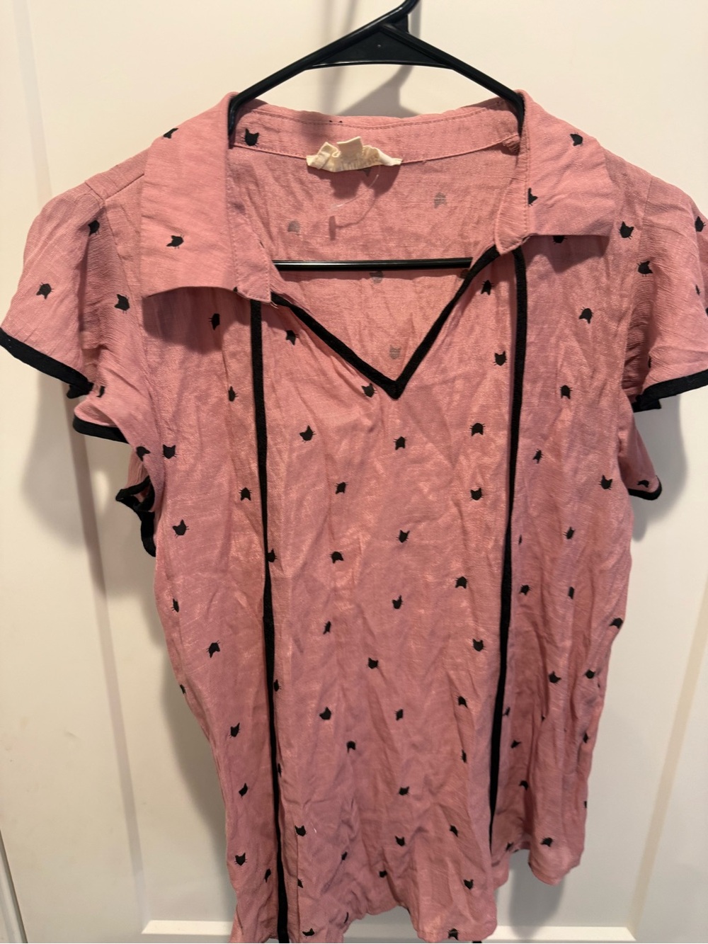 Sweet Wanderer Dusty Rose Top with Black Dot Detail